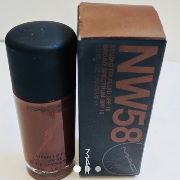 Amazon.com : MAC Cosmetics Studio Fix FLuid SPF 15  111-MAC STUDIO FIX SPF 15 NW58